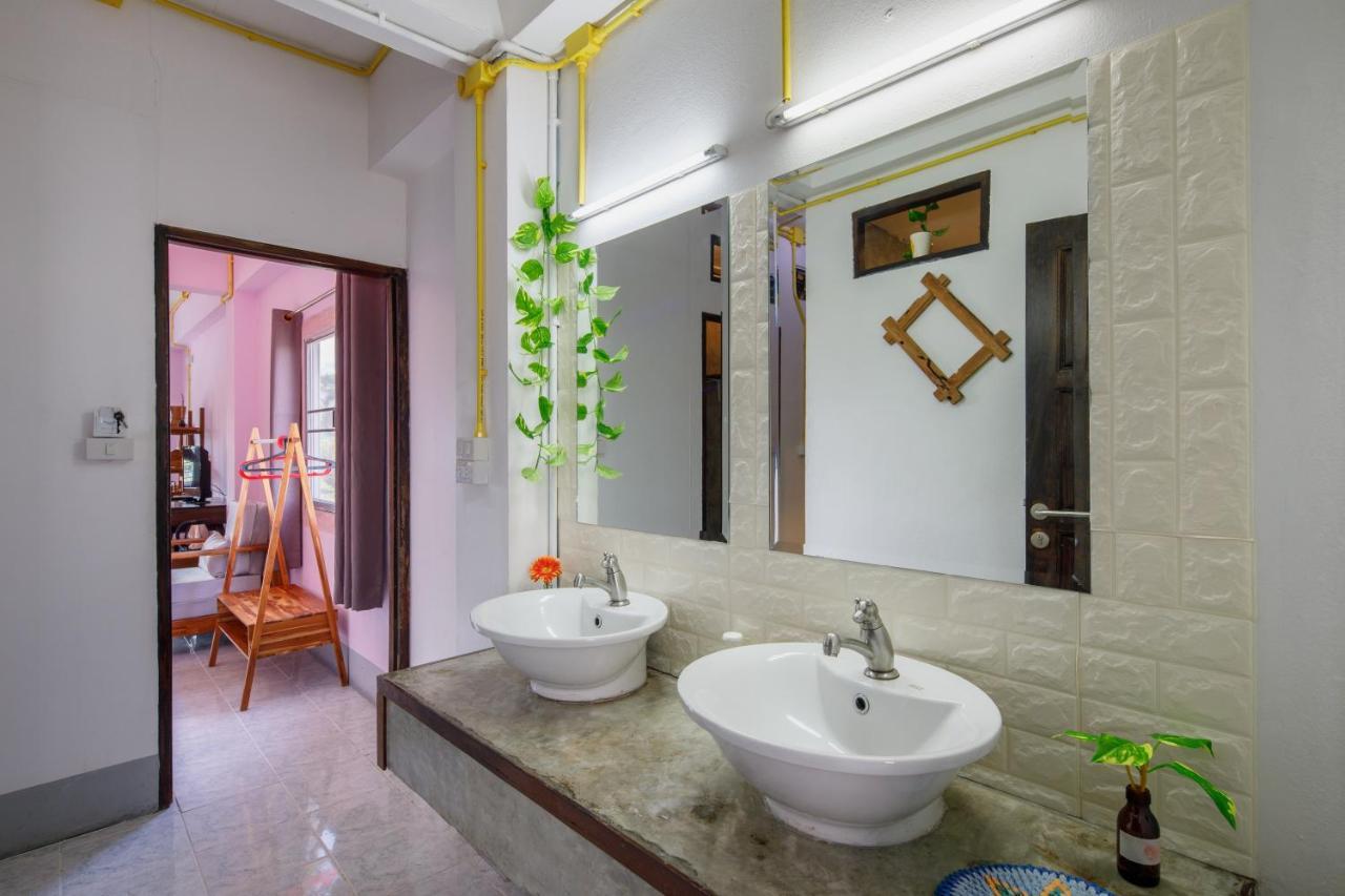 Mesa Guesthouse Chiang Mai Extérieur photo