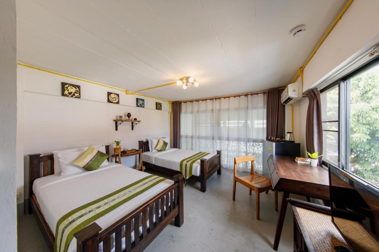Mesa Guesthouse Chiang Mai Extérieur photo